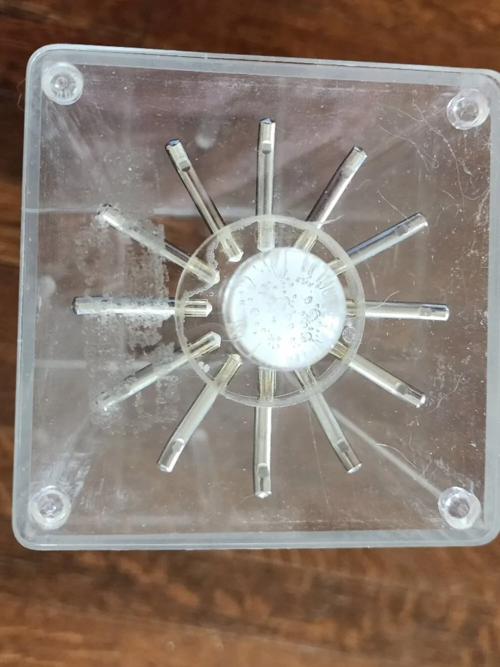 No Brand, Clear Acrylic Jewelry Stand.  12 3/4